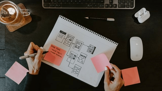 How to Become a UI Designer